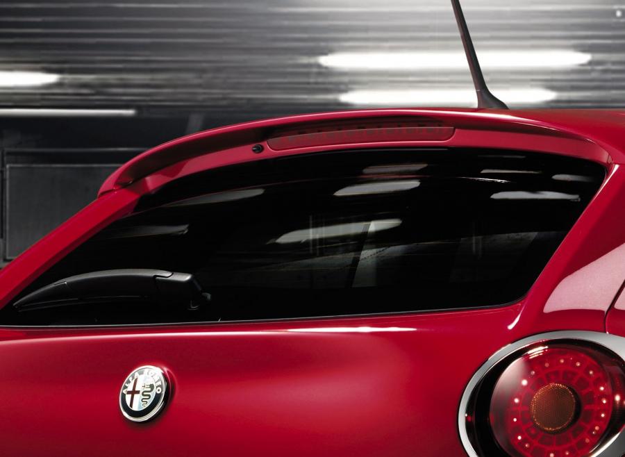 Детали экстерьера Alfa Romeo MiTo Sportiva (955) 2012 года  (фото 4 из 6)